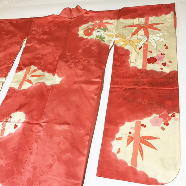 Vintage Silk  Furisode Kimono From Japan