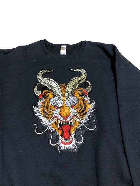 Embellished Tiger Dragon crewneck sweater